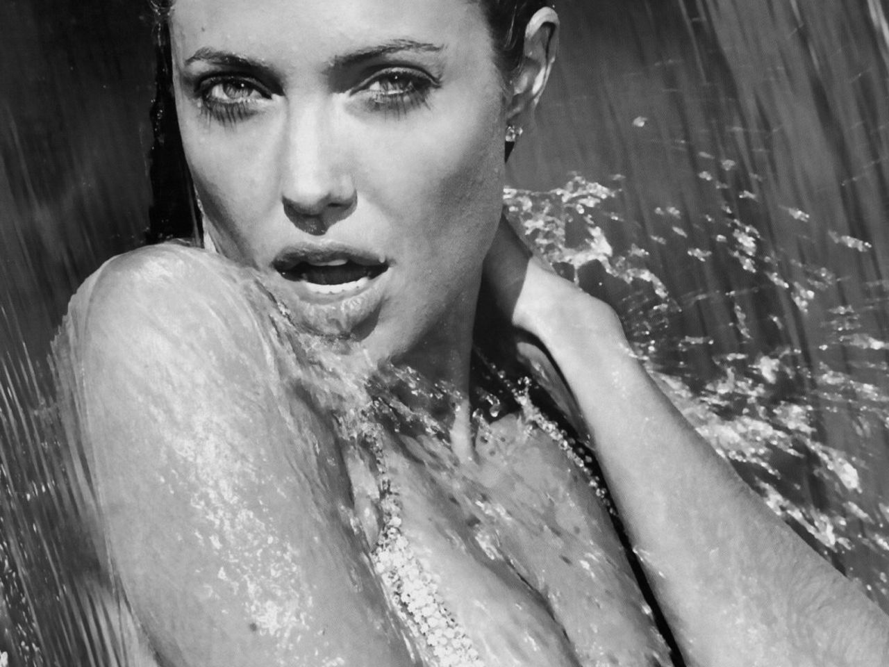 Angelina Jolie image 108